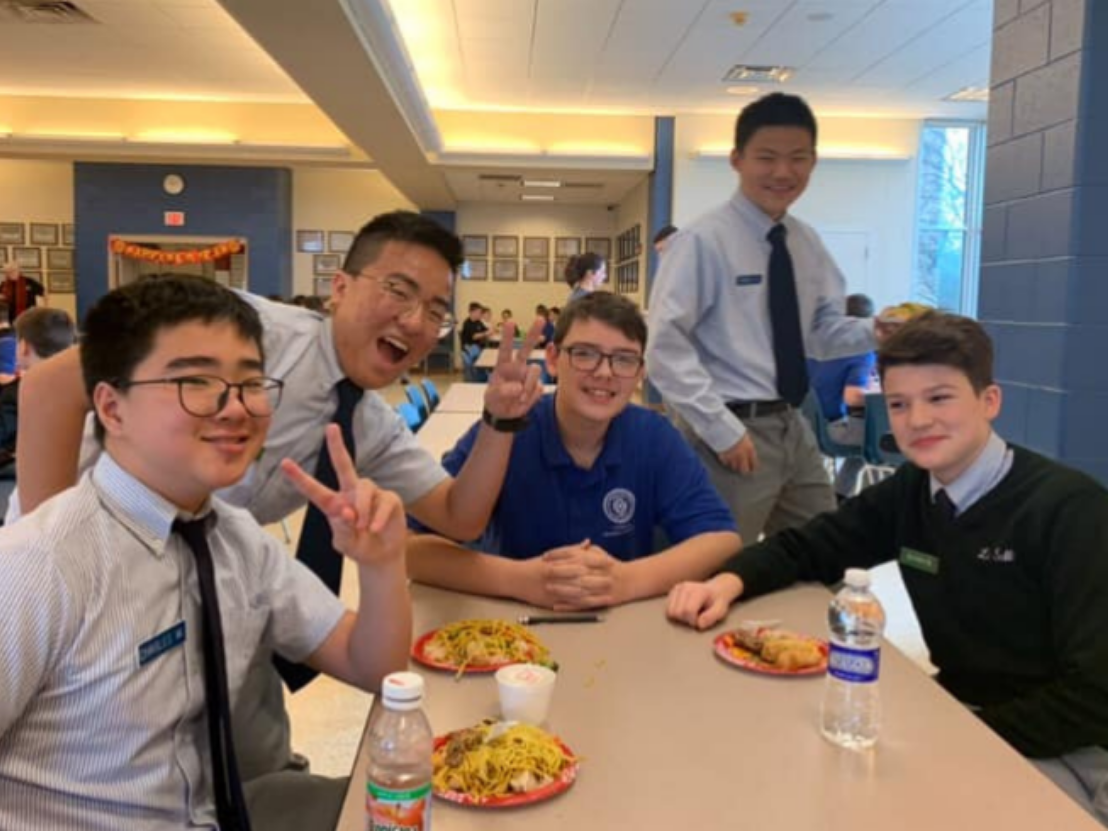 Students eating lunch
